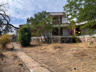 Chalet  Calle utrera 9. Chalet independiente