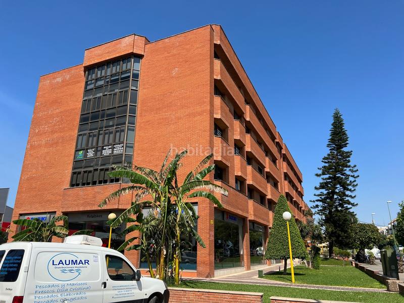 Foto 5944b1da-35f2-4e31-a683-acb08c54e8c2. Büro in avenida de hytasa 40 in El Plantinar - Avda. La Paz - El Juncal Sevilla