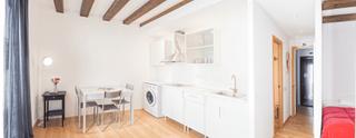 Appartement  Carrer de la lleialtat. Piso en venta en el raval