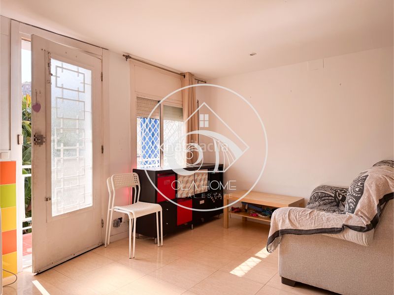 Foto 4767ea57-9a2d-4860-a145-e3711db82fa4. Estudi amb piscina a les botigues de Sitges Sitges