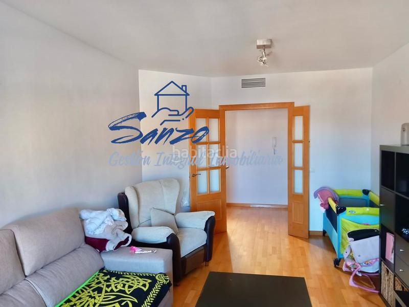 Foto c674b0a6-4c46-4477-b945-9ac03708c4d3. Pis amb calefacció aparcament piscina a Zona de la Vega Antequera