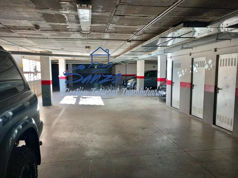 Foto d976612f-9118-4efc-8ff6-f7e5561856ef. Pis amb calefacció aparcament piscina a Zona de la Vega Antequera