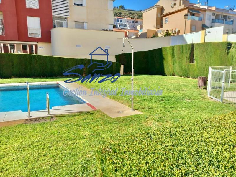 Foto e9fc5bc6-8405-48b9-bf98-621c0cff2821. Pis amb calefacció aparcament piscina a Zona de la Vega Antequera