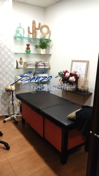 Foto 82c4aa34-4968-4919-b6d8-20897220429b. Local comercial a Cueva de Menga Antequera
