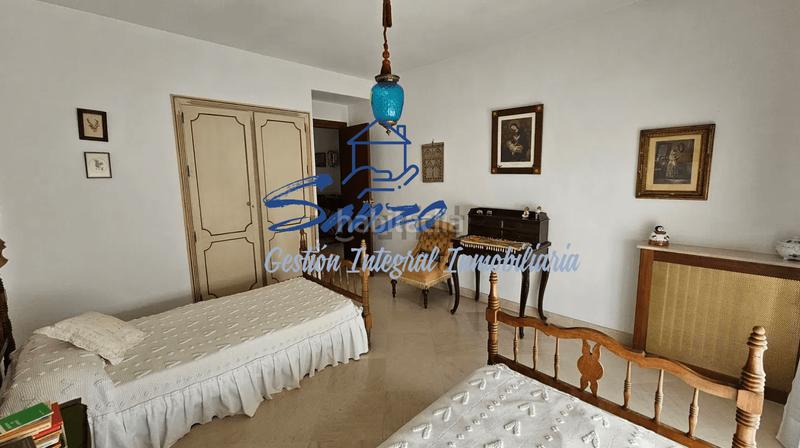 Foto 9b249aab-c68e-4580-9e33-cea0e1bbcaf9. Attique avec cheminée dans Centro Antequera