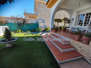 Xalet en Fuentemora. Chalet en antequera