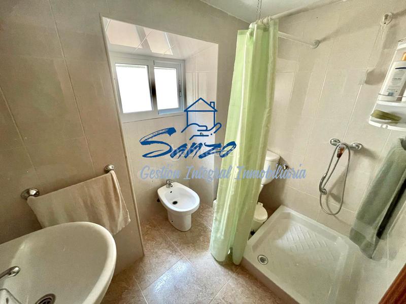 Foto ce6d589e-8c42-4f22-b5a9-a6bc6adbf9b7. Maison jumelée dans Campillos