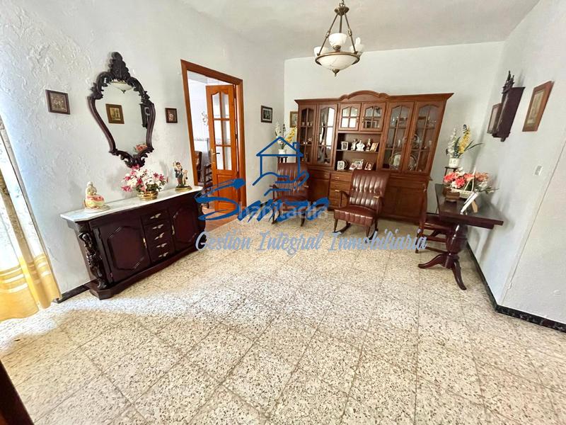 Foto eabb01cc-d36b-46a4-85b6-4e544bf21f93. Maison jumelée dans Campillos