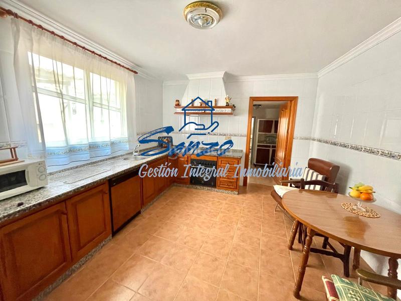 Foto f0179fa6-e8f4-4218-b556-566812b32402. Maison jumelée dans Campillos