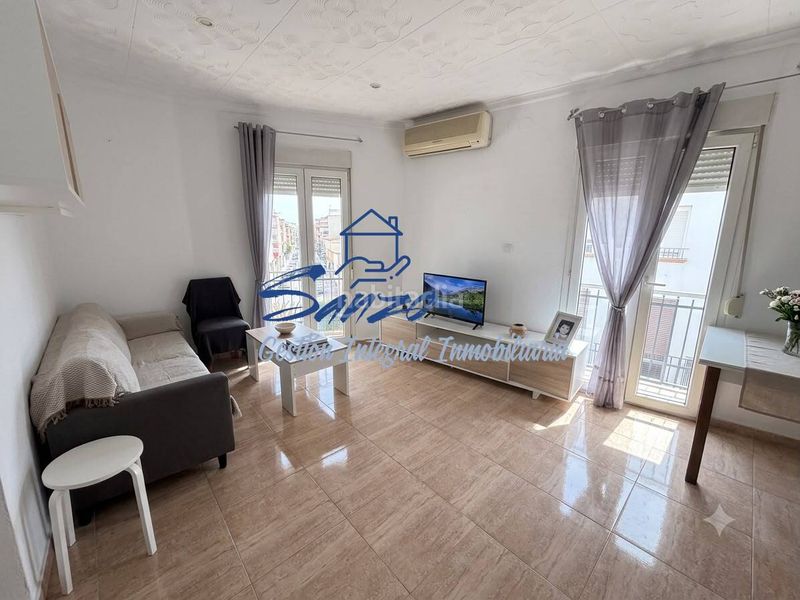 Foto d33b49c3-3f11-4b4a-908a-96e9fa27d40a. Flat with fireplace in Cueva de Menga Antequera