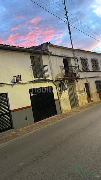 Foto 4bc621a8-efe6-4fe9-ad49-4524ba206d75. Casa en cm-3206 32 casa en Yeste