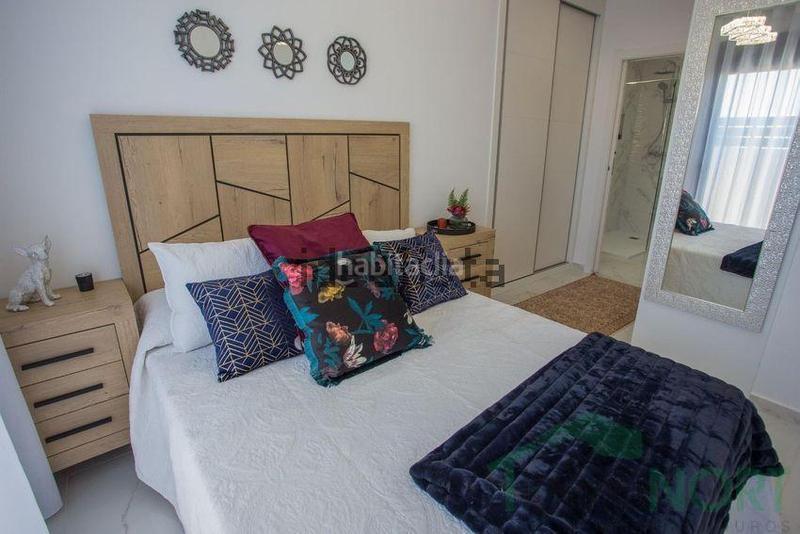 Foto 03ac7a3a-73e3-4da8-8add-a000a0661e83. Xalet amb aparcament piscina a Garbinet - Parque de las Avenidas Alicante