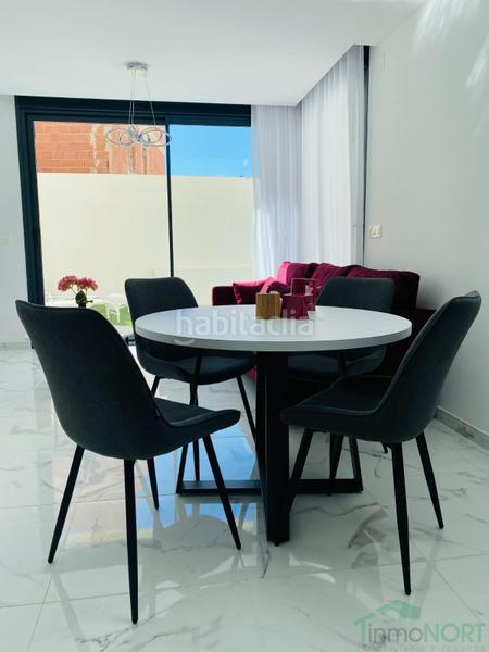 Foto 082655f6-7375-4276-95da-6ed810a63104. Xalet amb aparcament piscina a Garbinet - Parque de las Avenidas Alicante