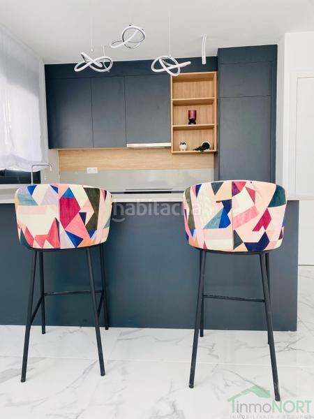 Foto a7dab170-2566-45dd-acfc-b481a9fb0ef5. Xalet amb aparcament piscina a Garbinet - Parque de las Avenidas Alicante