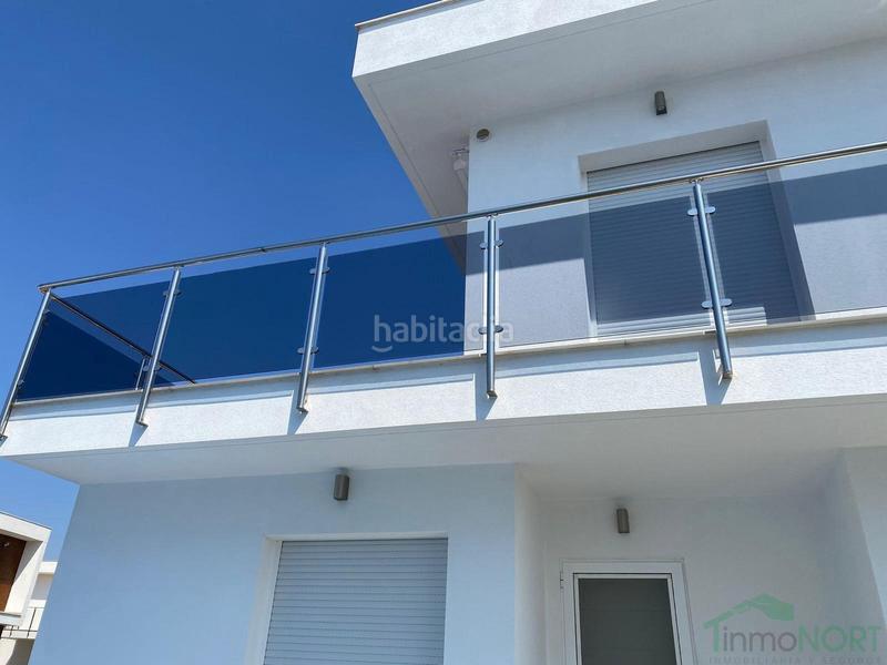 Foto 500648f7-0f67-4b84-b3b4-556d01573584. Chalet con piscina in Norte Santa Pola