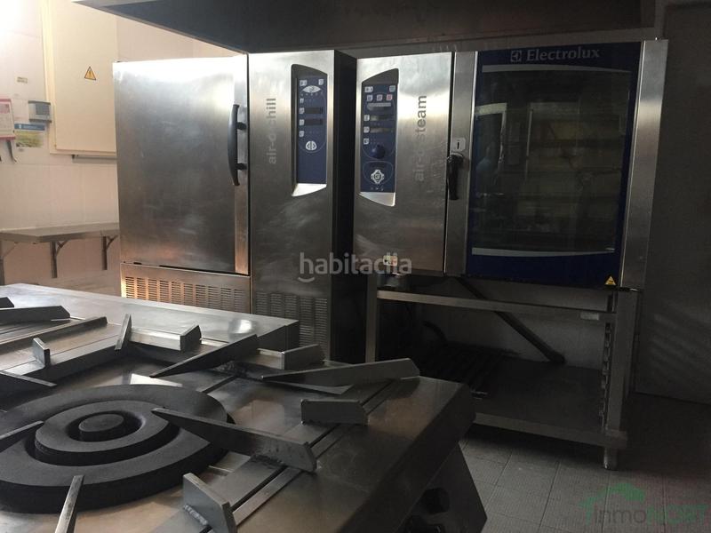 Foto bc3c8f5a-817b-47da-8d98-b9105b3eb133. Édifice dans Campello Playa Campello (el)