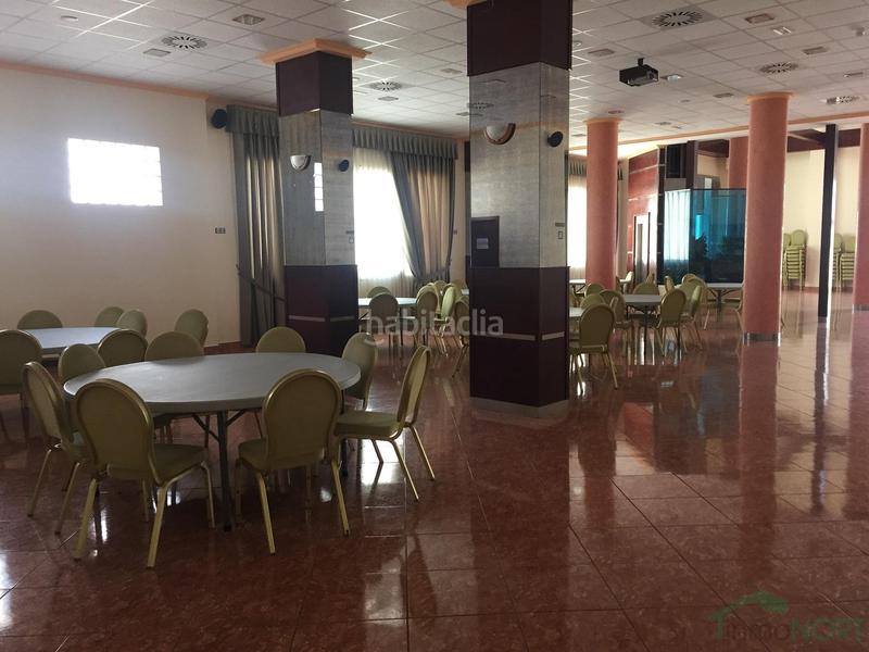 Foto dd6ba8df-b473-4fb8-9d2c-9078fa27f135. Édifice dans Campello Playa Campello (el)