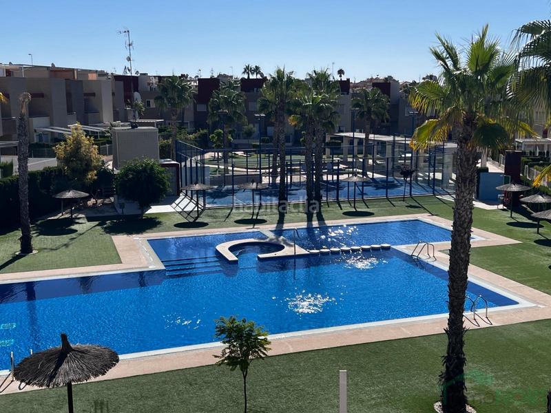 Foto 7005aa4b-dc4a-4252-af69-a087c991b728. Haus mit parking in Los Balcones-Los Altos Torrevieja