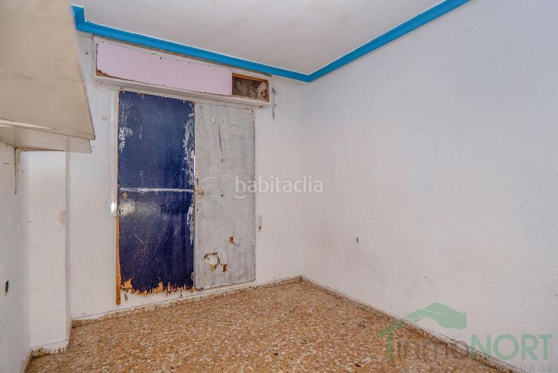 Foto b0eeee76-6d1e-4649-92ca-594f9add328c. Pis a Torre-Pacheco Torre - Pacheco