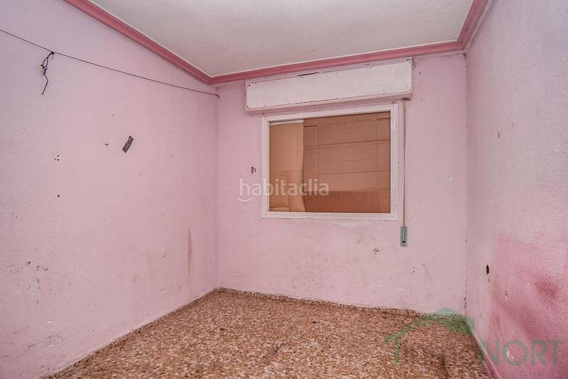 Foto b9c7ee0c-44a9-488e-af28-97fe65cc7671. Pis a Torre-Pacheco Torre - Pacheco