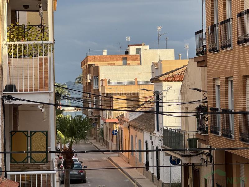 Foto 5721445a-3b83-4d55-9ea5-fc15c6aab315. Etagenwohnung in av la libertad in Centro Alcázares (Los)