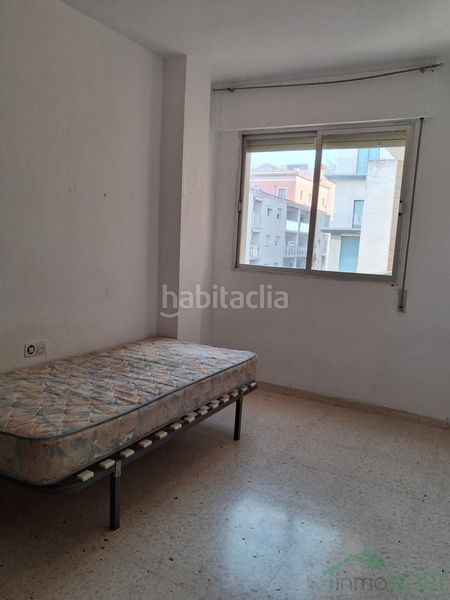Foto f63a6f12-d712-4c1f-a3bd-ac30263e100e. Pis amb aparcament a Centro Alcázares (Los)
