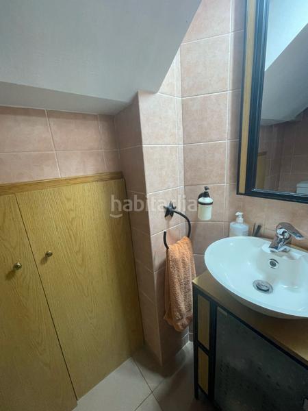 Foto 40484d42-0250-46b9-bff5-3b092380ce6a. Casa a schiera con riscaldamento parcheggio in Gràcia Sabadell