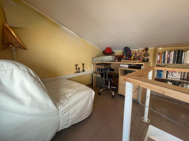 Foto c142f654-0fc5-4e2c-aaeb-69863040c167. Casa a schiera con riscaldamento parcheggio in Gràcia Sabadell