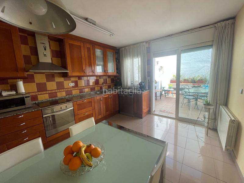 Foto e31d306d-3814-4378-83da-e63189e17839. Casa a schiera con riscaldamento parcheggio in Gràcia Sabadell