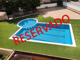Pis a Barri Antic. Amplio de 100 m2 con piscina comunitaria