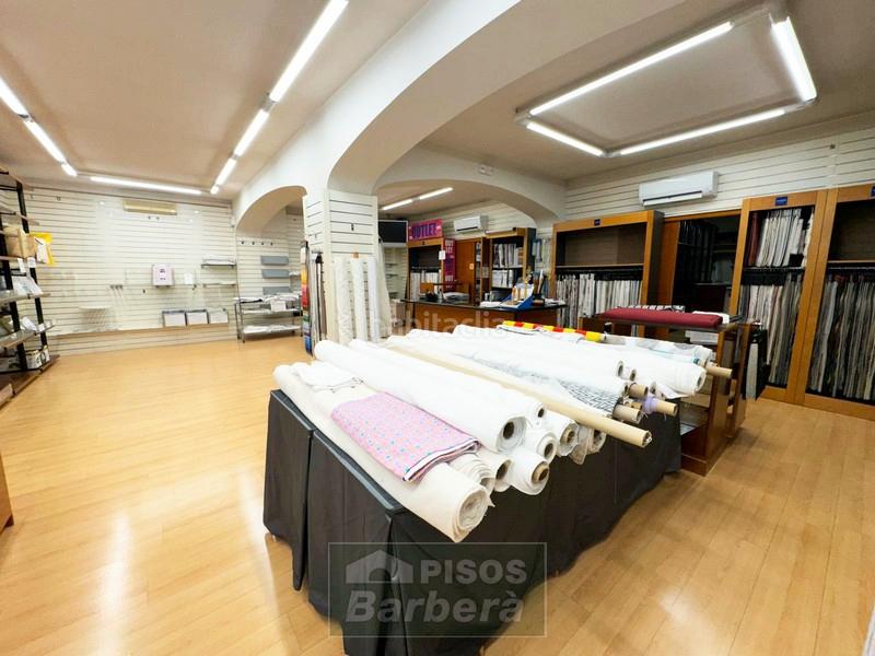 Foto 8ef56b41-4752-4b53-beaf-7c5a0701503e. Lloguer local comercial amb calefacció a Centre-Eixample-Can Llobet Barberà del Vallès