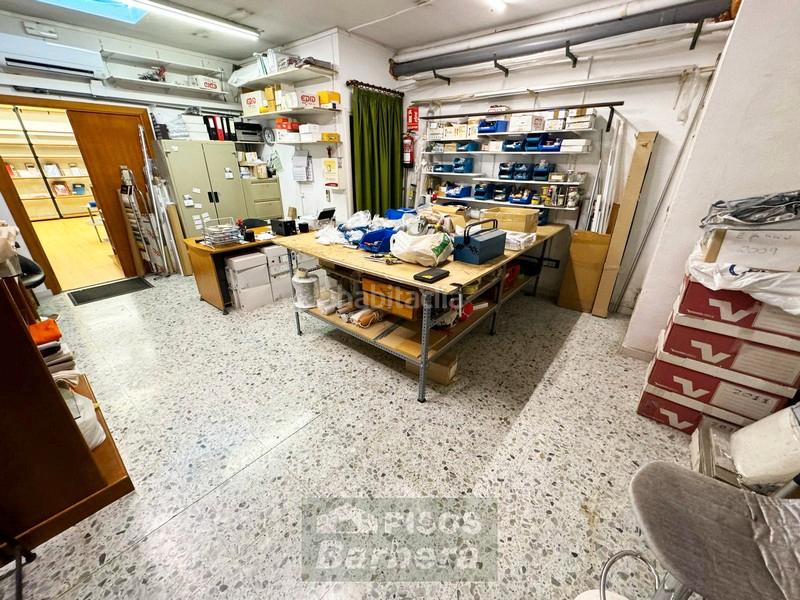 Foto a2b99ae0-ecc9-4c5d-a0ff-6359cd8c82e4. Lloguer local comercial amb calefacció a Centre-Eixample-Can Llobet Barberà del Vallès