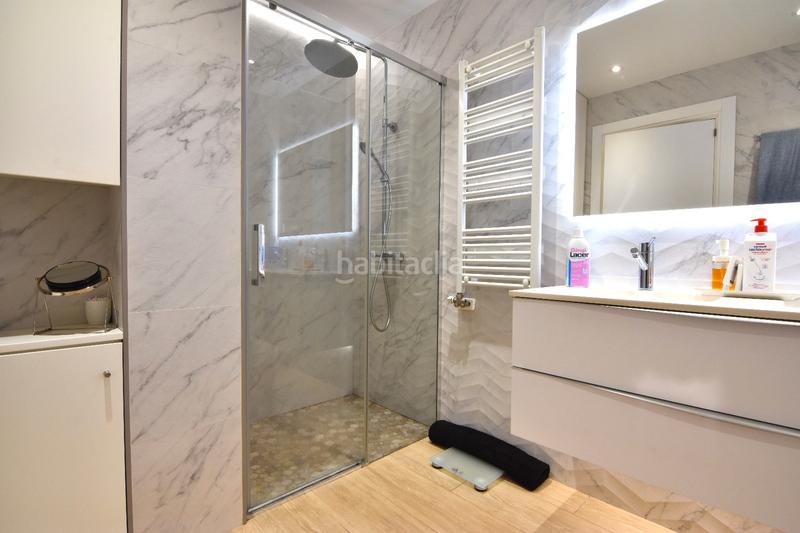 Foto 4385726f-93db-4abd-9763-e6d606646cd5. Casa chalet adosado en venta en Barri Antic Barberà del Vallès