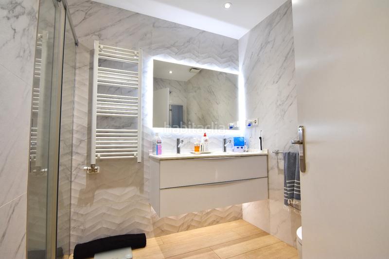 Foto 6692cf7d-6bc5-4b8c-919c-b6582ddd9bb1. Casa chalet adosado en venta en Barri Antic Barberà del Vallès