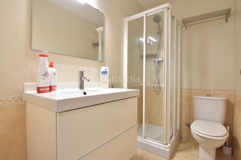 Foto e6ed22ad-b8c1-4fac-b429-63e9a90f8a9b. Casa chalet adosado en venta en Barri Antic Barberà del Vallès