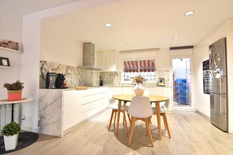 Foto f77fc5c3-cb14-4b4c-89d6-e952cabc1d5b. Casa chalet adosado en venta en Barri Antic Barberà del Vallès