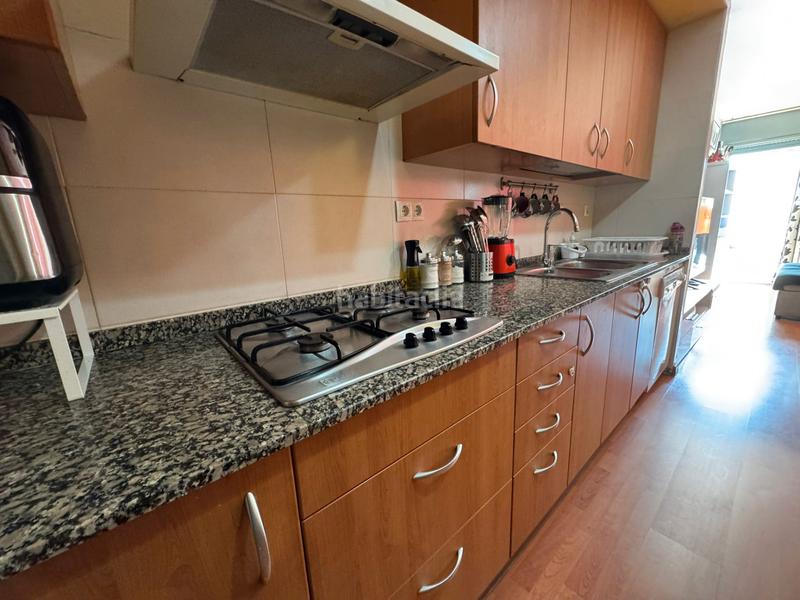 Foto d44a633f-1e1c-4037-901a-1f2349e1c55c. Piso planta baja con amplia terraza en Creu de Barberà Sabadell