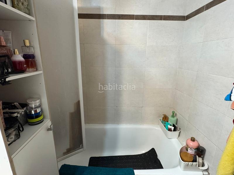 Foto ef1ecdf8-2ce3-4a6b-a0f0-bb6b47c2f41d. Piso planta baja con amplia terraza en Creu de Barberà Sabadell