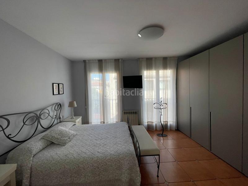 Foto 4d19a9a9-f357-490c-916b-65b4ffff59ba. Semi detached house with heating parking in Barri Antic Barberà del Vallès