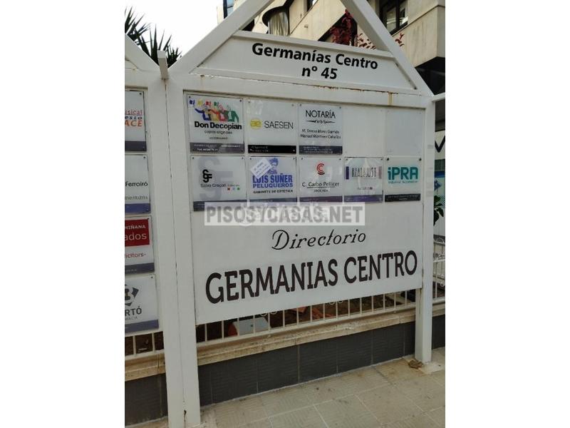 Foto dcabdc48-ea63-4531-87c1-64e476e8e989. Locale commerciale in paseig germanies s/n in Centro Histórico Gandia