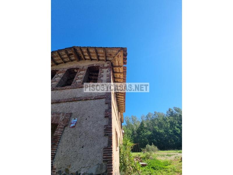 Foto 2d46e7e5-9e87-486d-bda8-648881bfd832. House in Sant Feliu de Buixalleu