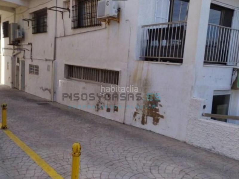 Foto a433957b-dd63-4378-b617-7f074e1e6920. Locale commerciale in Playa de Gandía Gandia