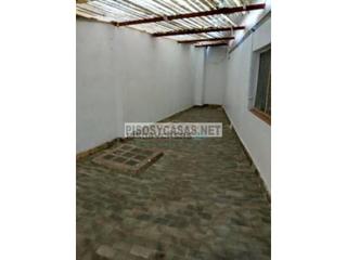Local Comercial a Calle sagunto 85. Inmueble en venta en sant antoni