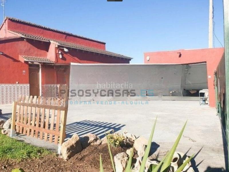 Foto bea4cf91-5f4a-47a6-8d82-98160e4ff2c5. Chalet in camí de la sèquia del rei s/n in Urbanizaciones Gandia