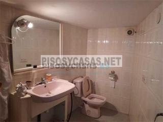 Casa  N/a. Local comercial