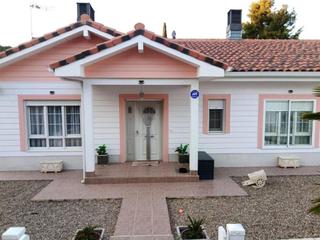 Casa a Calle meson 2. Casa independiente en venta en moarata de jiloca zaragoza