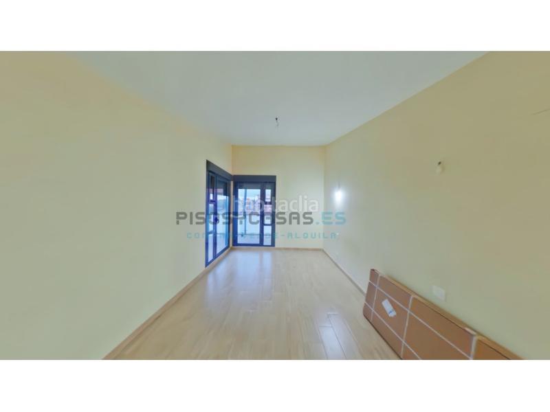 Foto 07f4c7c2-1a6c-44ae-a0e3-1b060a1897c6. Xalet a avenida ebro urcamusa 49 a Muela (La)