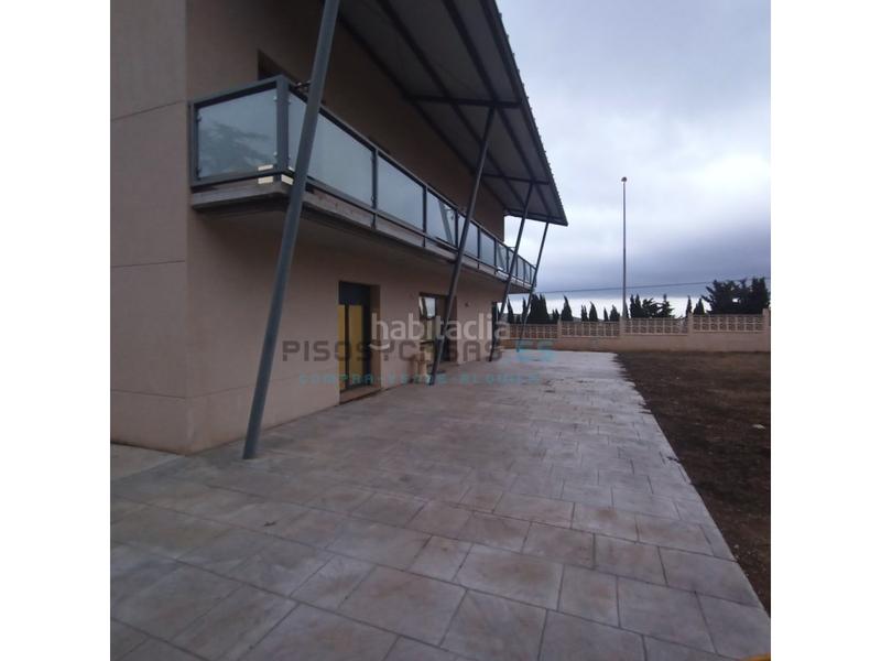 Foto 0e656544-445b-4a27-b6b1-75d97cd0d8f6. Xalet a avenida ebro urcamusa 49 a Muela (La)