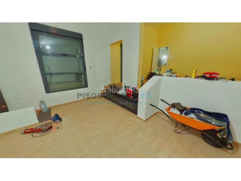 Foto 28a05ee4-50e0-492b-a5b9-22a3087df4e9. Xalet a avenida ebro urcamusa 49 a Muela (La)