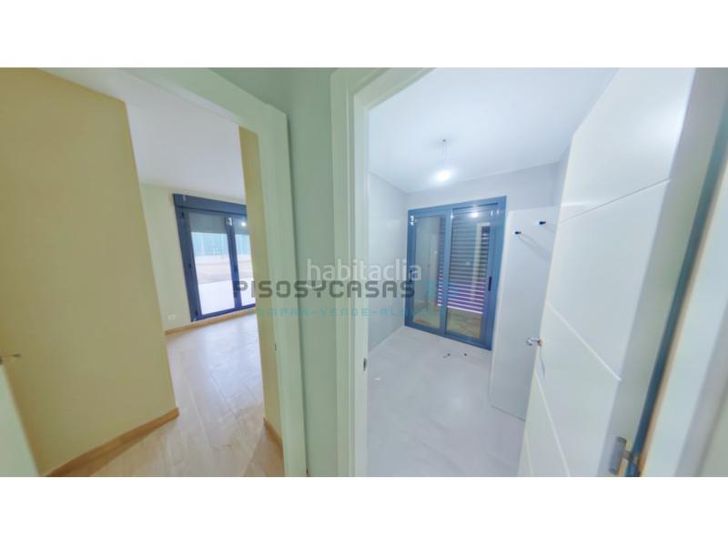 Foto 2c095388-21ca-4ce0-8615-3fec5a0ec9bc. Xalet a avenida ebro urcamusa 49 a Muela (La)